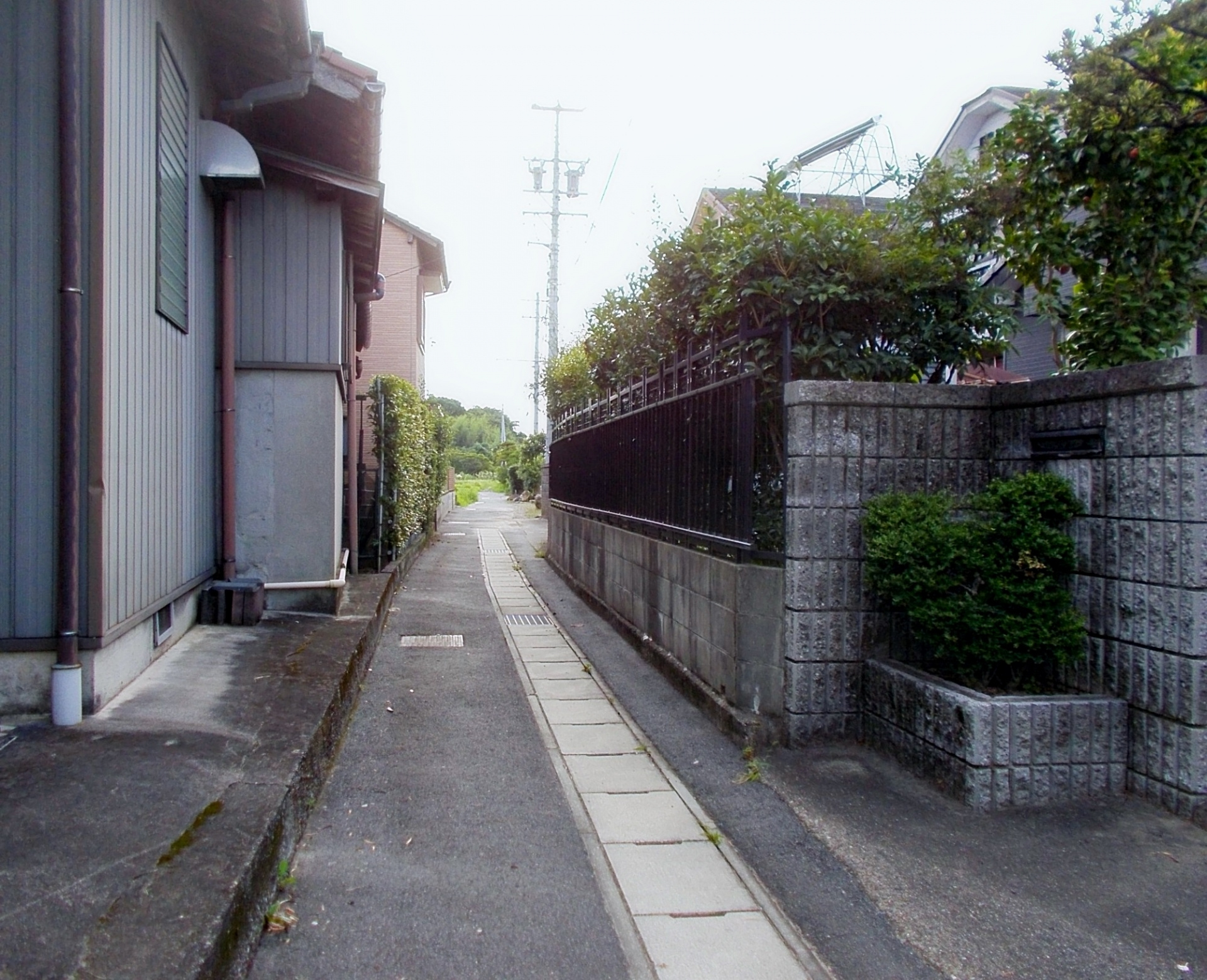 接道してない土地の相場はいくら？売却時の注意点と調べ方も紹介...の画像