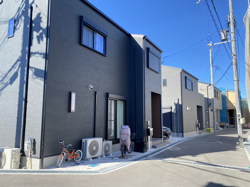 「ラルジュガーデン豊中若竹町新たにご契約号地棟上げしました♪」の画像