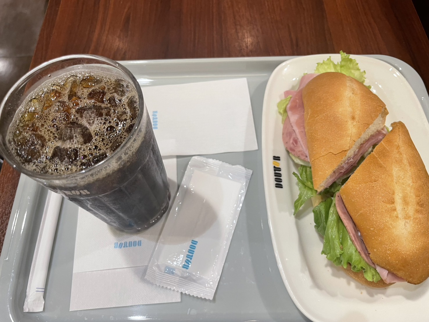 【六甲道駅すぐ】ドトールコーヒーで味わう至福のミラノサンドと...の画像