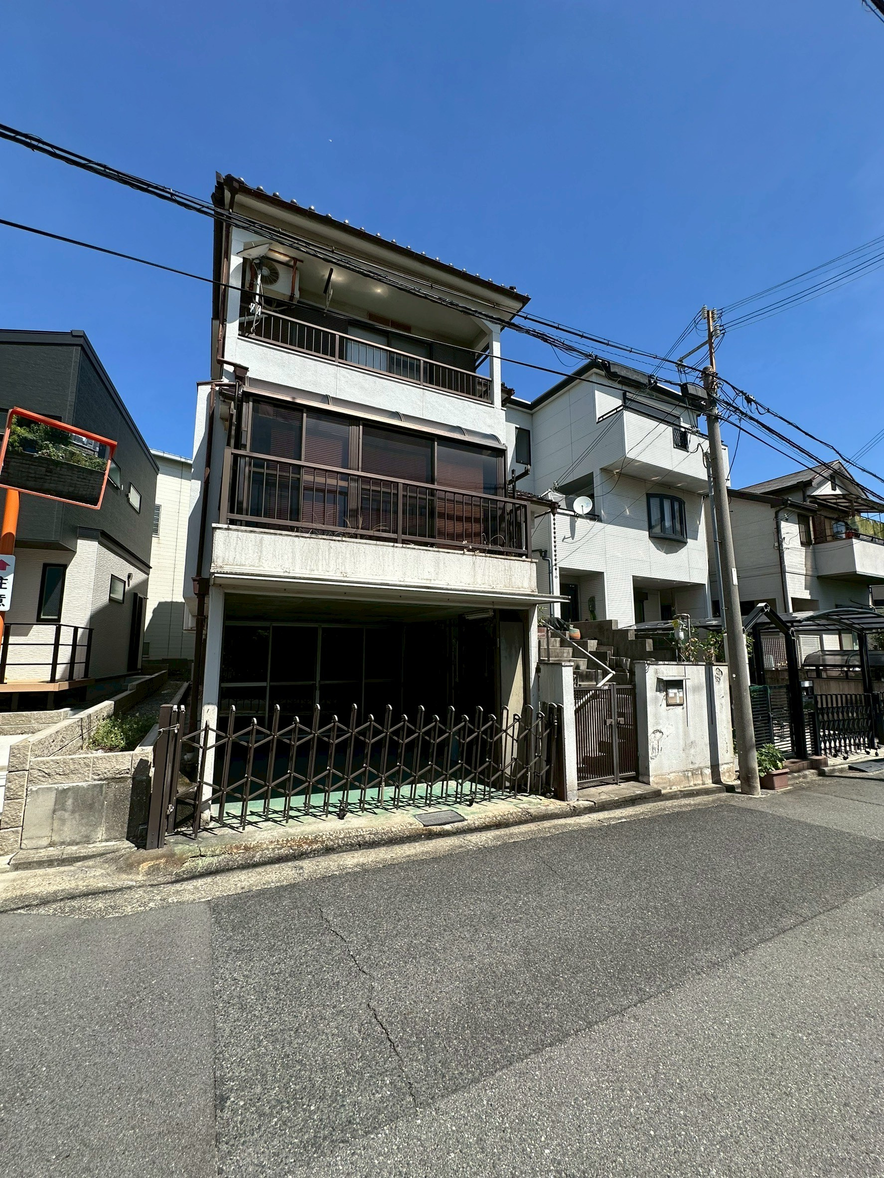 堺市北波止町～車庫2台・6LDK＋Sのゆとりある暮らしの画像