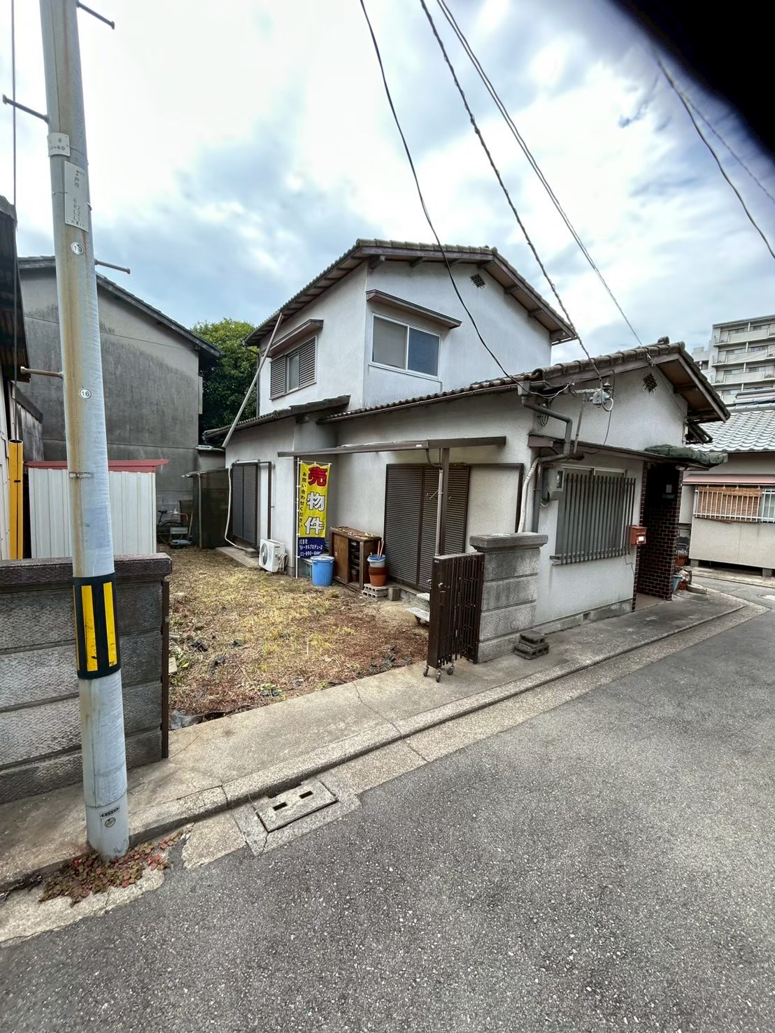 堺区南旅篭町西｜庭付き4DK中古戸建♪の画像