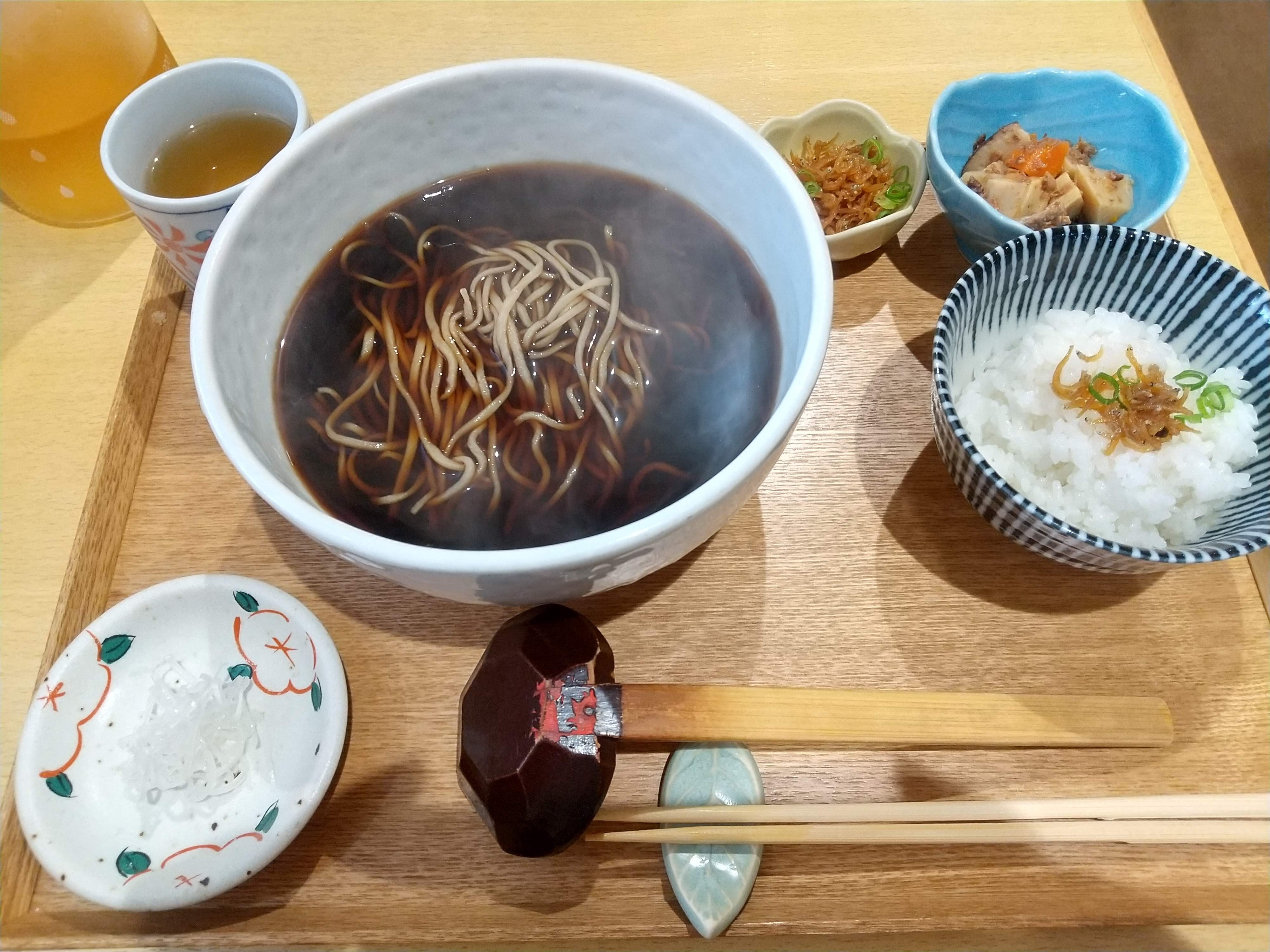 松山市港町のコミセン前にある◆手打蕎麦せんりに行ってきました...の画像