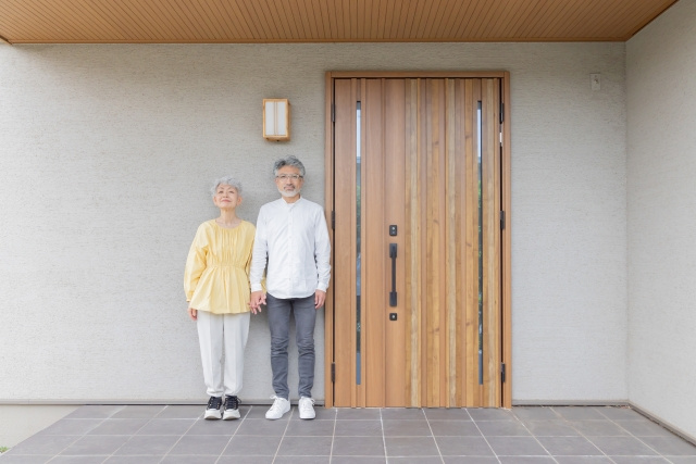 老後に家を売ってはいけない理由は？住み替えや資金確保の方法も...の画像