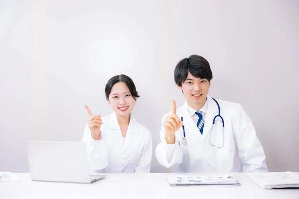 認知症の方名義の家を売る時の手続きとは？税金等のポイントも解...の画像