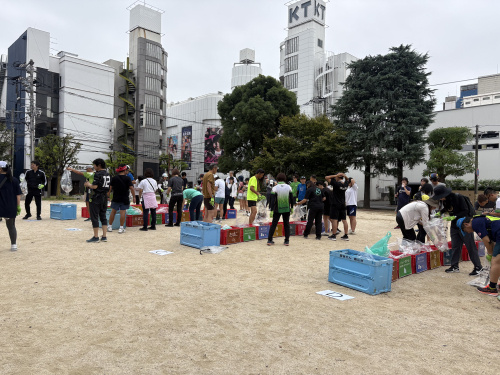 正直不動産のゴミ拾いから始まります。ー空き家のことは正直不動...の画像