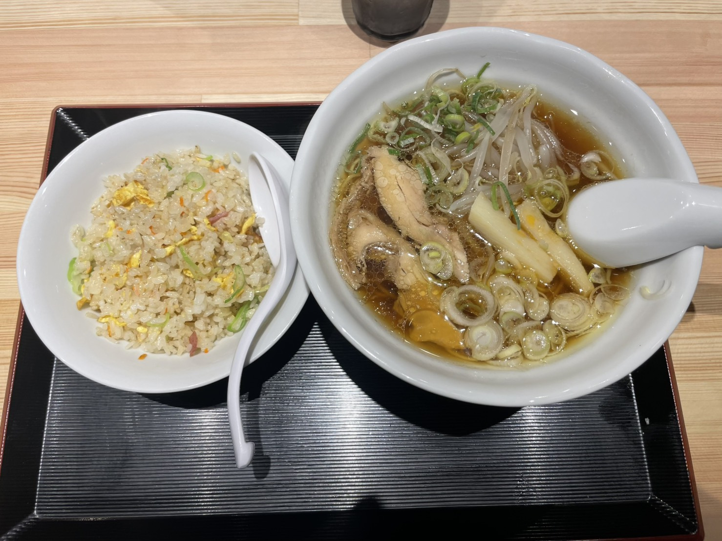【六甲道・ラーメン笑顔（えがお）】飲食歴40年の店主がつくる...の画像
