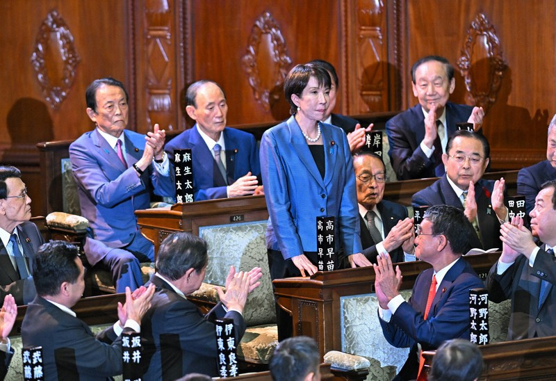 日本初、女性首相誕生の画像