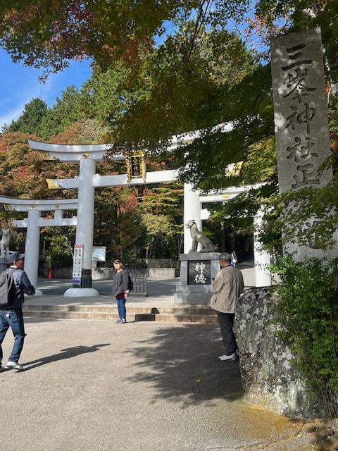 三峰神社参拝！の画像