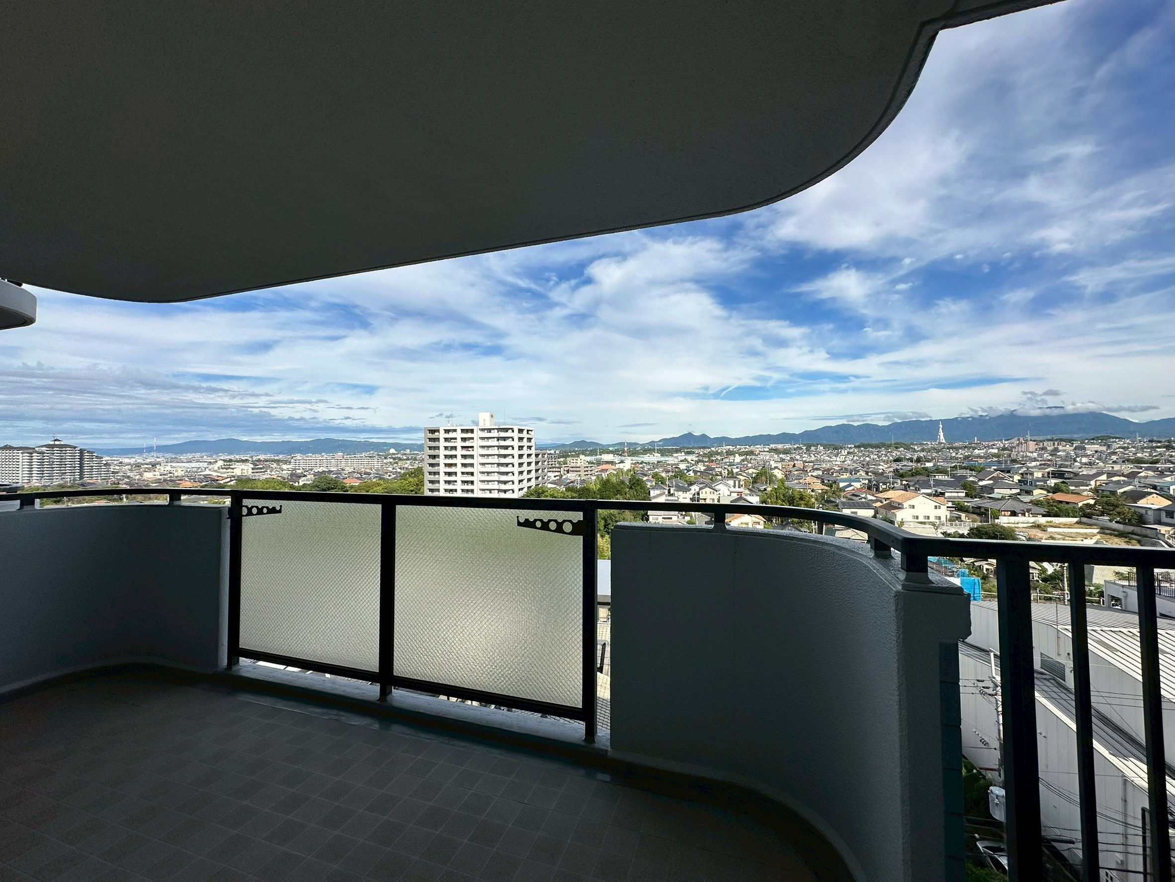 【北野田】澄み渡った眺望が広がる、ゆったり82.24㎡／3L...の画像