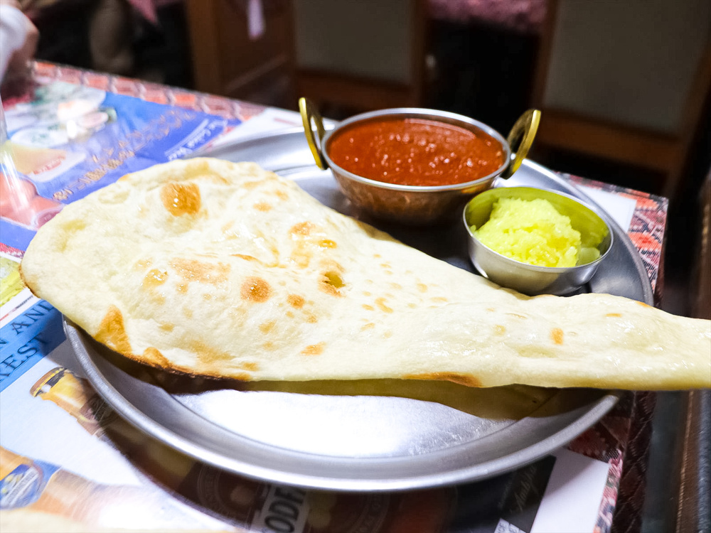 「高尾『インド・ネパール料理MUNAL(ムナル)』の本格インドカレーをレビュー！」の画像