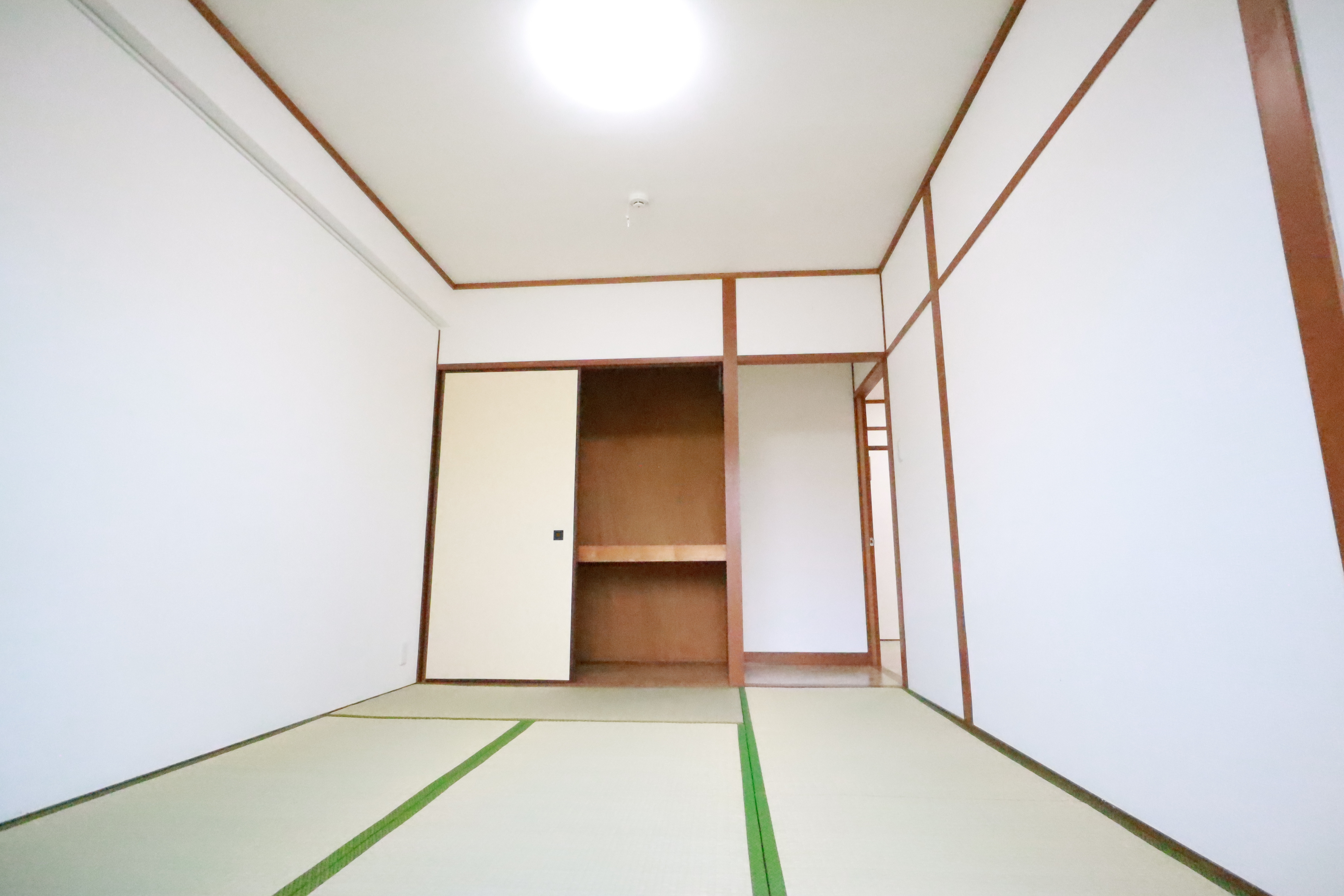 東温市志津川にある和室のあるお部屋「カーサグラン志津川」のレ...の画像