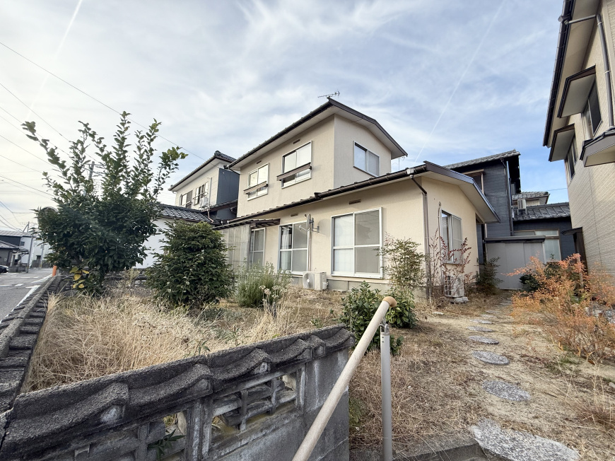 【中古戸建情報】西区寺尾西4丁目／ミサワホーム施工のお家！庭...の画像