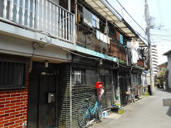 長屋の相続後売却タイミングはいつ？賃貸活用と比較し判断材料を...の画像