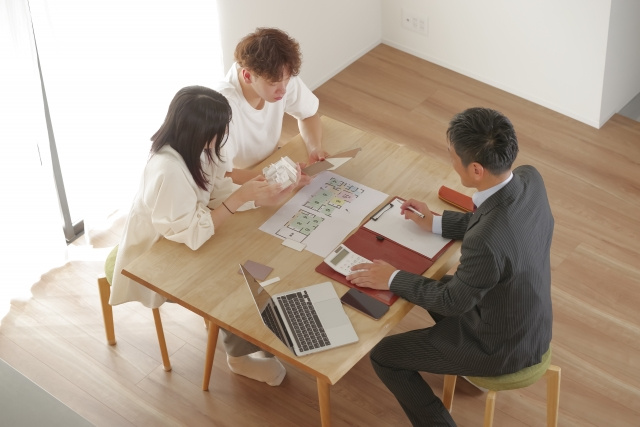 住宅ローンの選び方と種類は？金利タイプや夫婦で組めるローンま...の画像