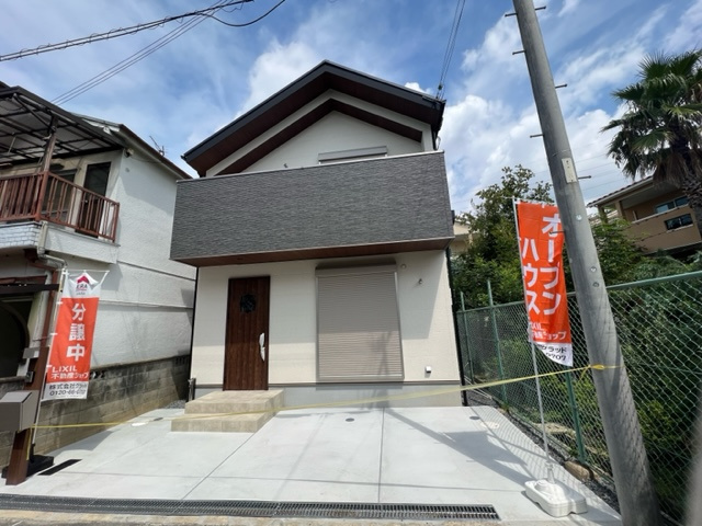 「建築条件付き売地」の画像