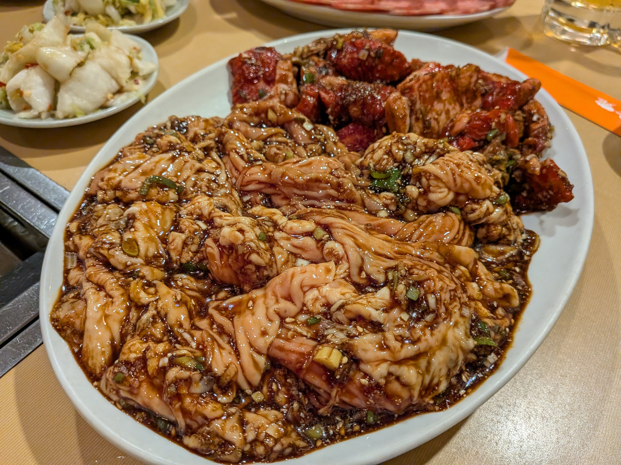 羽島市の焼肉名店「柿苑」で豪快な食事会！ ～スタッフと建物オ...の画像