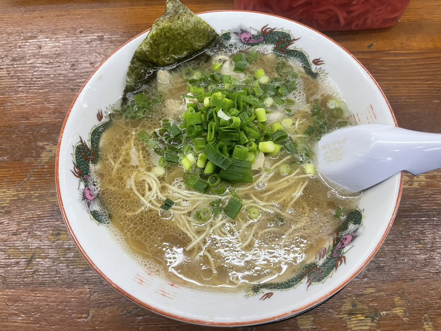 【住吉×豚骨ラーメン】深夜でも食べたい“本気の一杯” しぇか...の画像