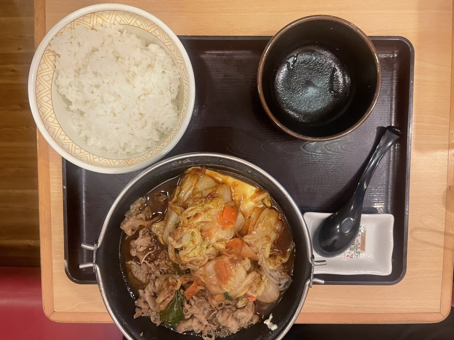 【六甲道ランチ】寒い日に無性に食べたくなる 牛すき鍋定食／牛...の画像