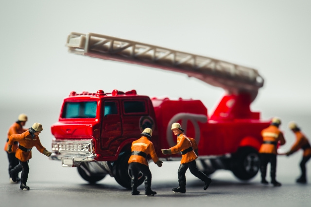 火事のあった家は売却できる？告知義務や価格の工夫も解説の画像