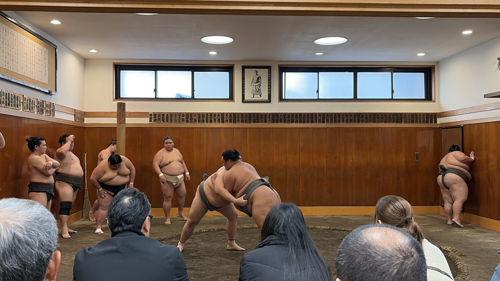 留学生が体験した日本文化 時津風部屋・朝稽古から学ぶ相撲の心...の画像