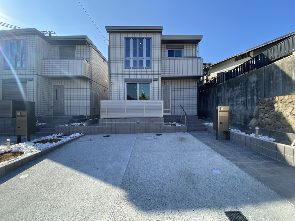 【芦屋市松ノ内町・新築戸建て】の画像