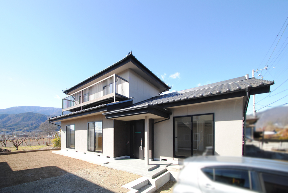 南アルプス市飯野｜内外装フルリフォーム中古戸建 敷地85坪・...の画像