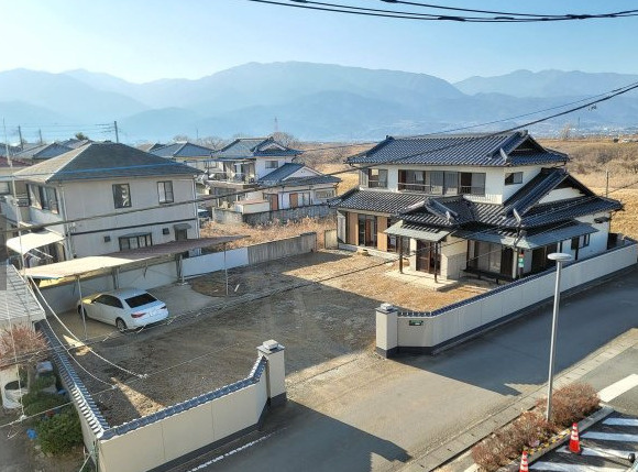 市川三郷町市川大門｜敷地161坪の純和風住宅 内外装一新で蘇...の画像