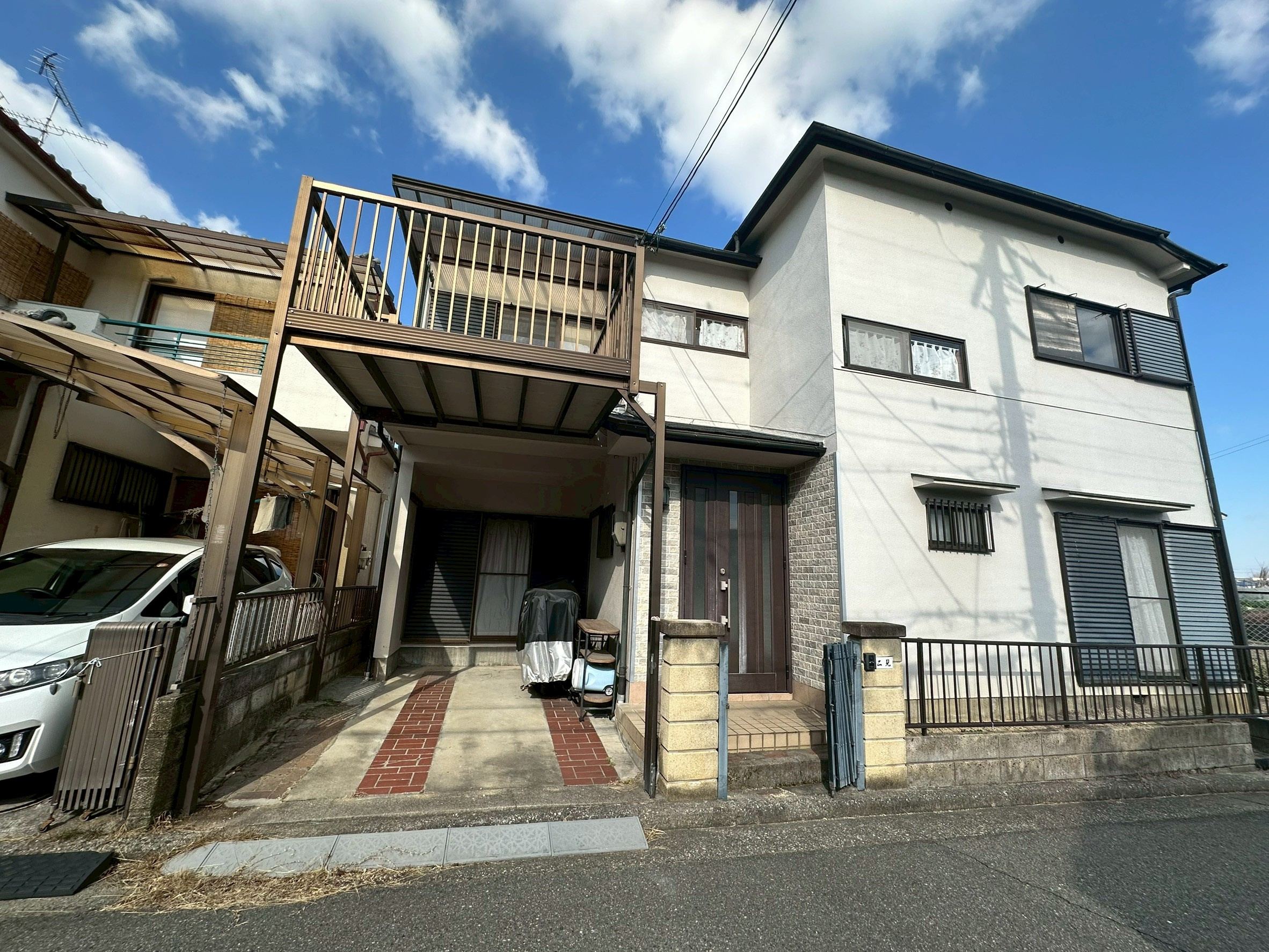 【堺市中区上之】980万円・再建築可能！ガレージ付き4LDK...の画像