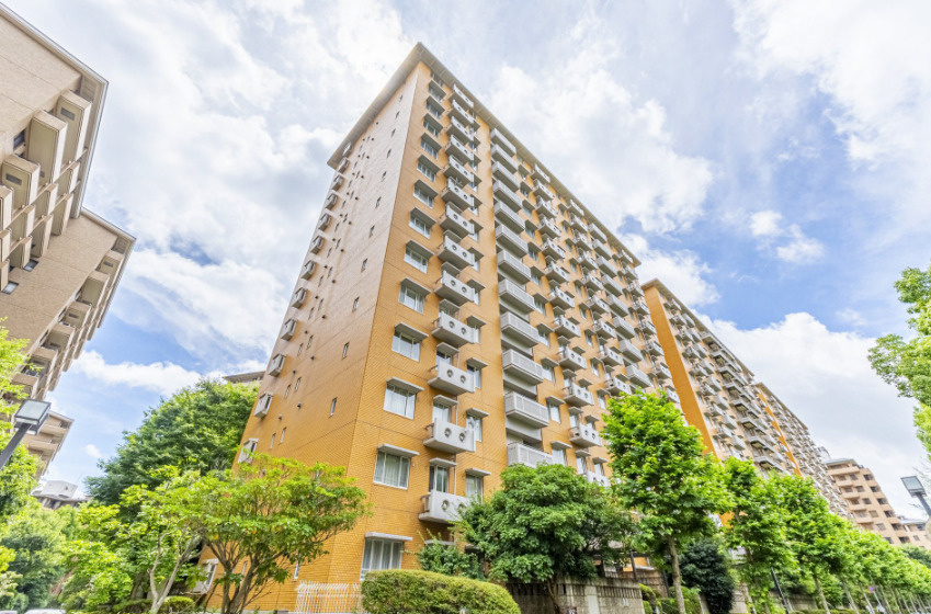 広尾ガーデンヒルズ｜渋谷区×港区の丘上に佇む緑豊かな大規模ヴ...の画像