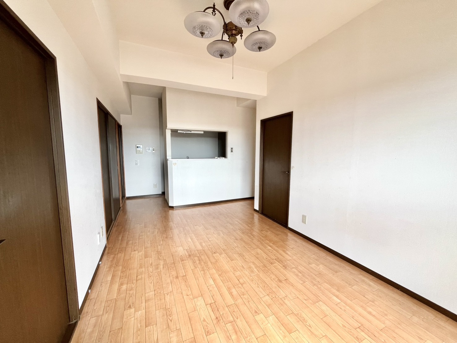 開放感のある角部屋の売りマンション！の画像