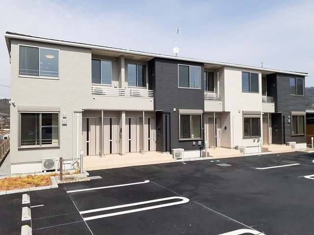 築3年・ペット可。足利市で見つけた、暮らしやすい1LDK「エ...の画像