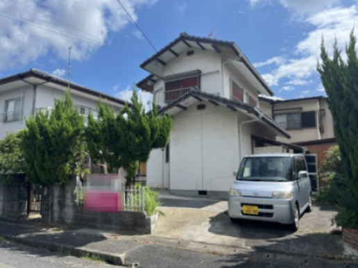 山陽小野田市柿の木坂のコンパクトな二階建てです♪の画像