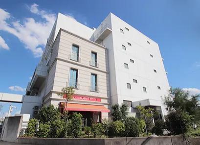 「コージーコーナー川口工場直売店に並んでみた」の画像