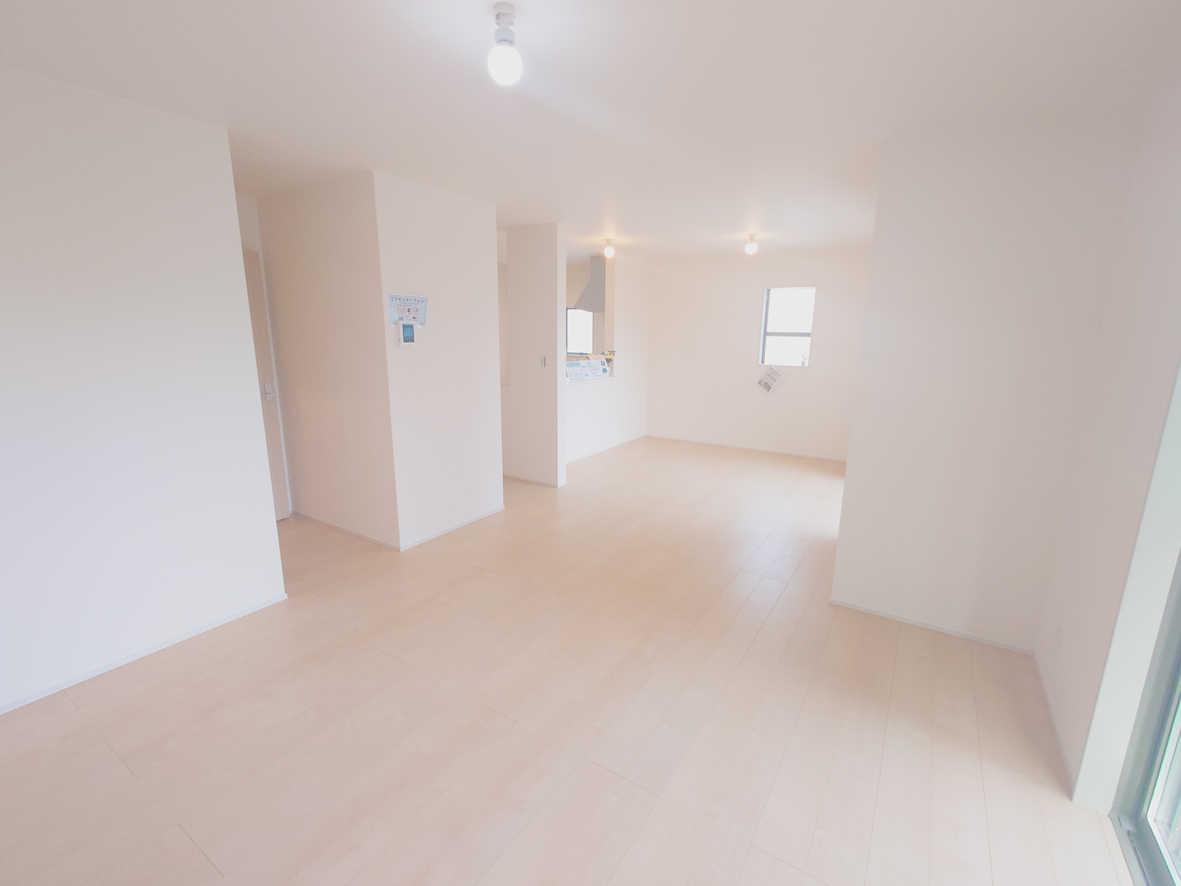【価格変更】伊勢原市上粕屋の新築戸建て｜バス停徒歩1分＆長期...の画像
