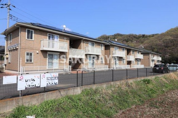 五十部町の3LDK、朝の光が届くときの画像