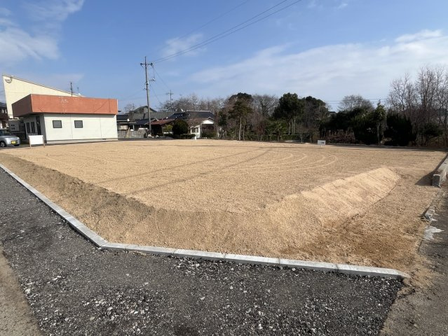 常盤池周辺の住宅用地と店舗用テナントの画像