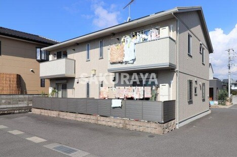 ペットと住める。駐車場月550円。鹿島町のクレディ Ｂの画像
