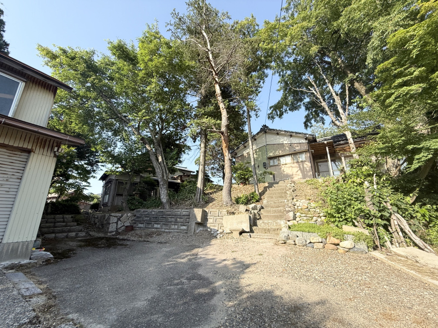 【戸建情報】秋葉区矢代田/200坪超で開放感のある土地！全室...の画像