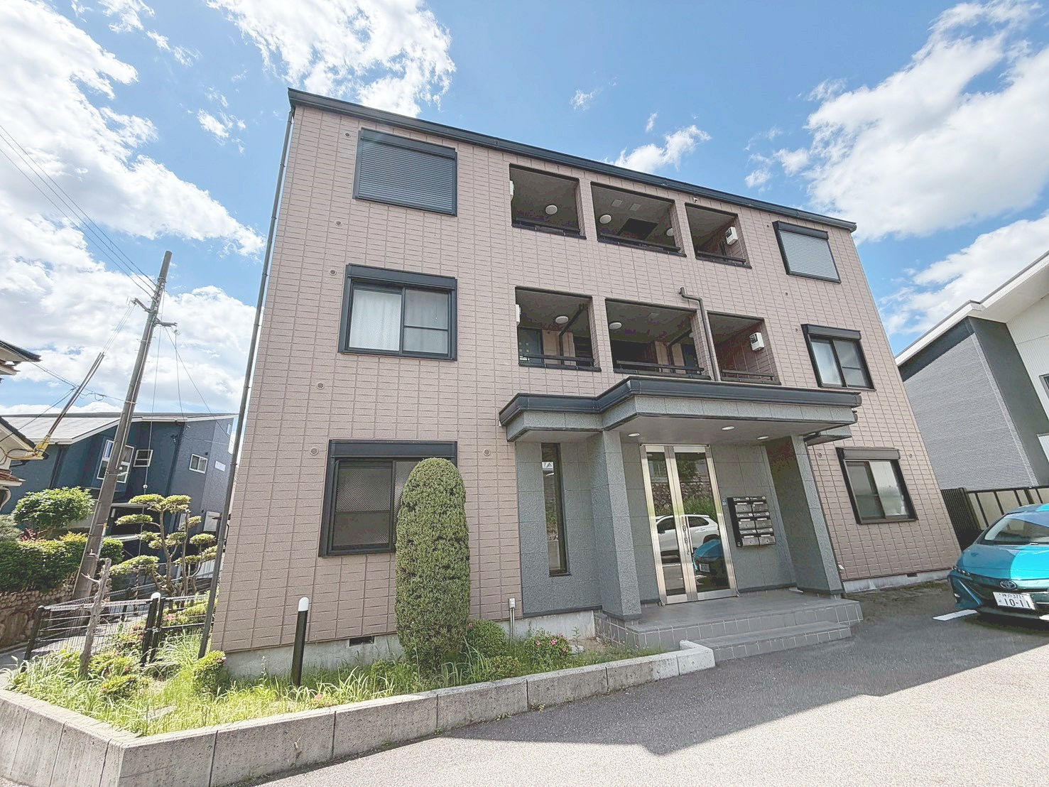 旭化成施工✨リフォーム済みの綺麗な2LDKが宝塚駅近に登場！...の画像