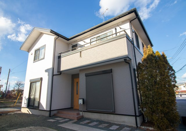 リフォーム済、駐車3台、駅まで6分。条件を並べたら、笑ってし...の画像