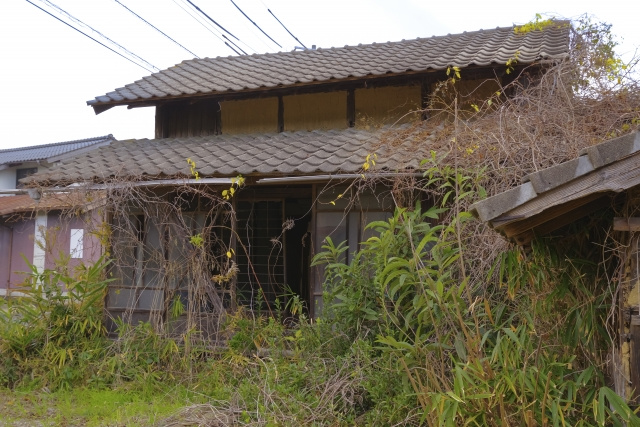 八戸市で築40年以上の古家付き土地とは？そのまま売るメリット...の画像
