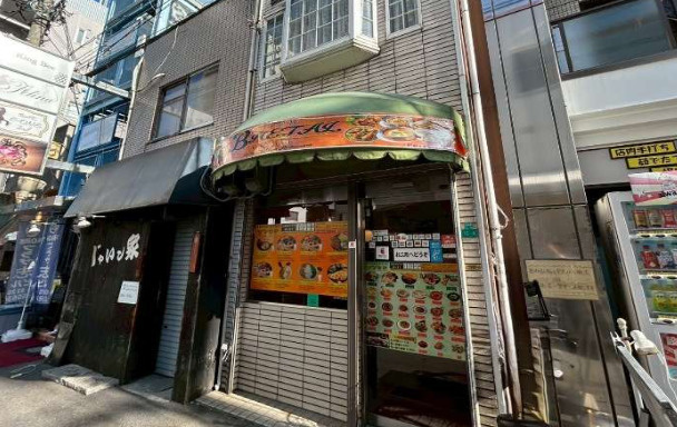 西田辺駅前！1階路面店舗！カレー屋居抜き！約18坪！の画像
