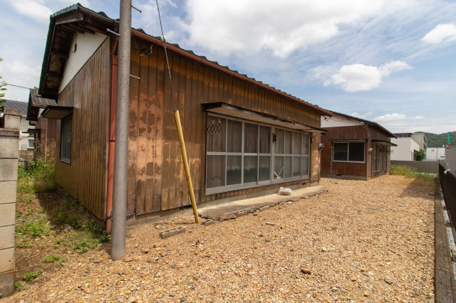 149坪、坪単価4万円。助戸仲町で更地渡しの土地が出たの画像