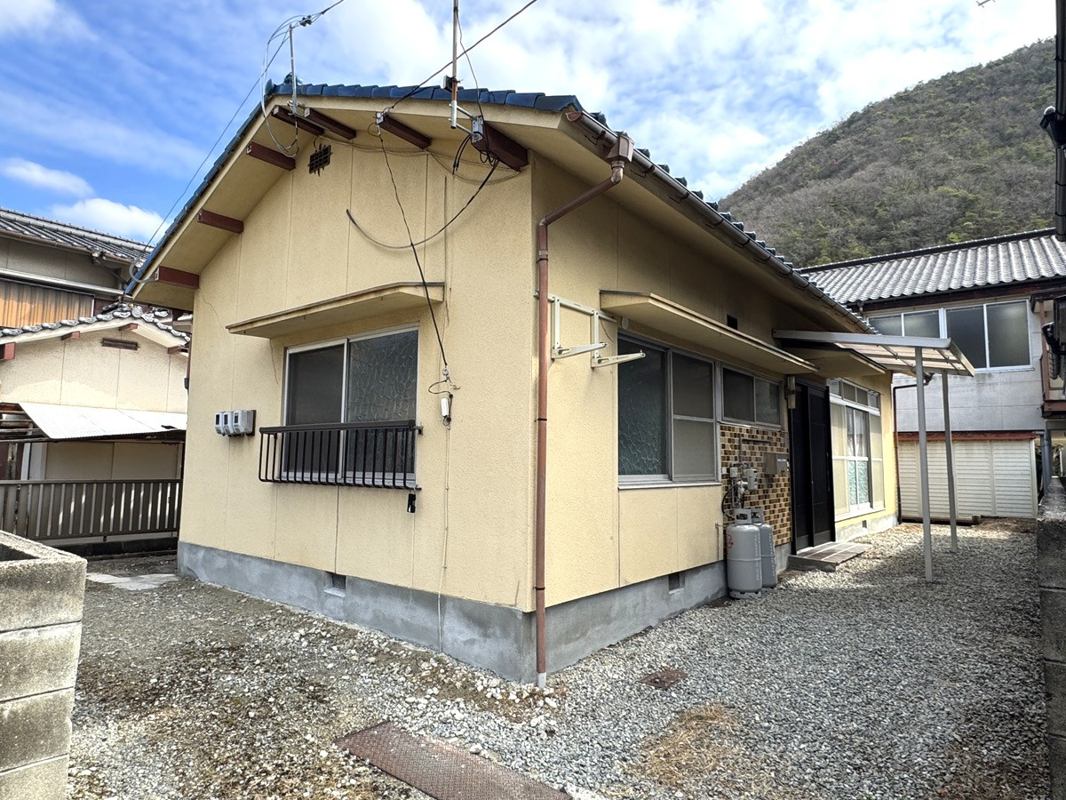 中之町4丁目　売戸建のご紹介♪の画像