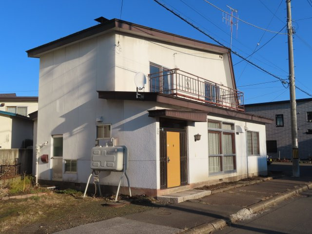 【北見市山下町2丁目 中古戸建（300万円）】の画像