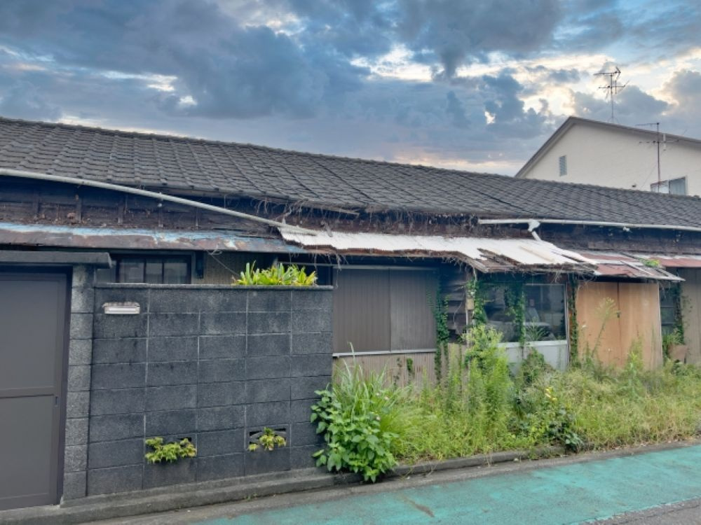 【実家の防犯対策】不法侵入されやすい空き家の特徴と今すぐでき...の画像