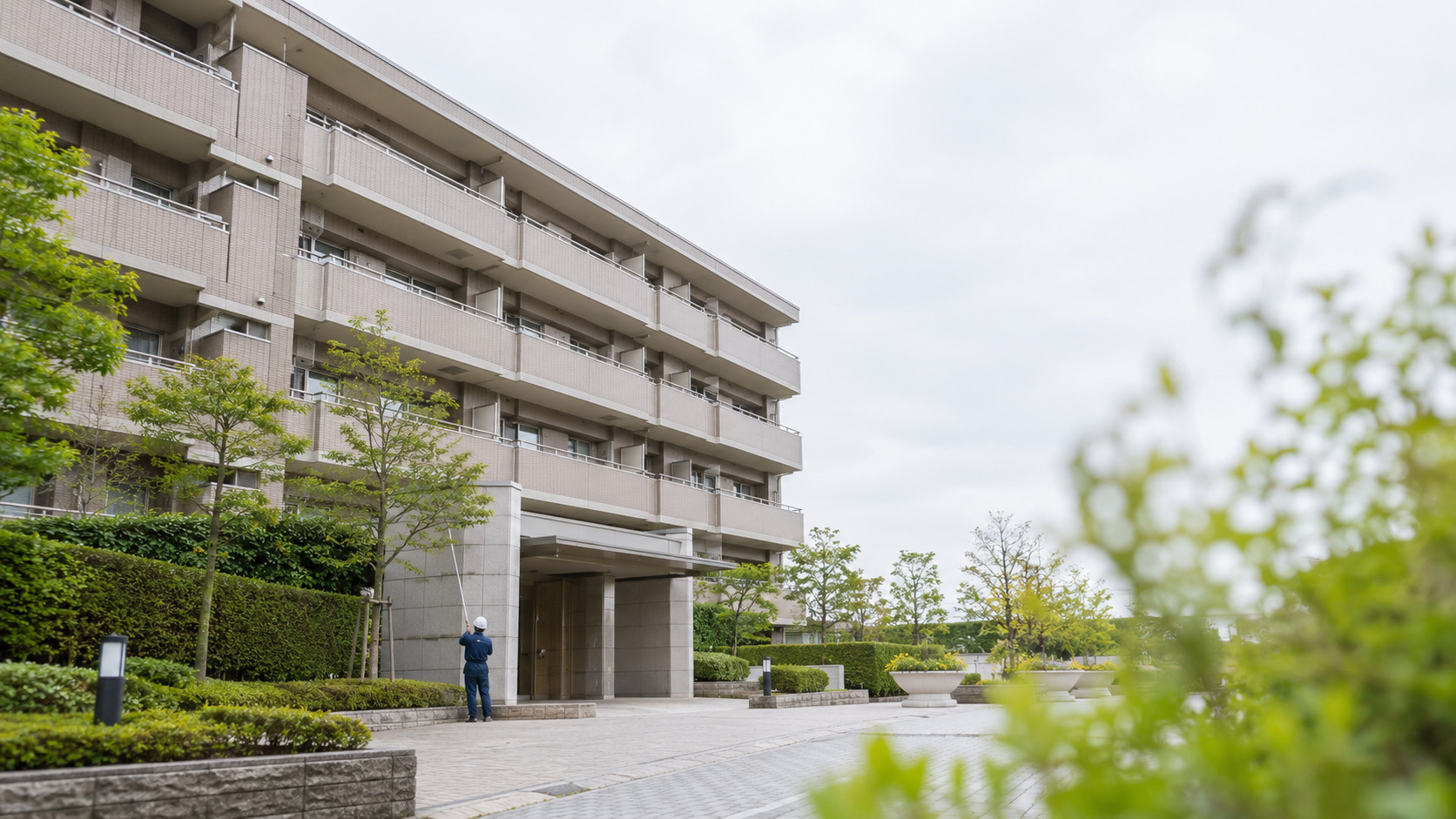 マンションの修繕積立金は高い？管理費との違いや適正値も解説の画像