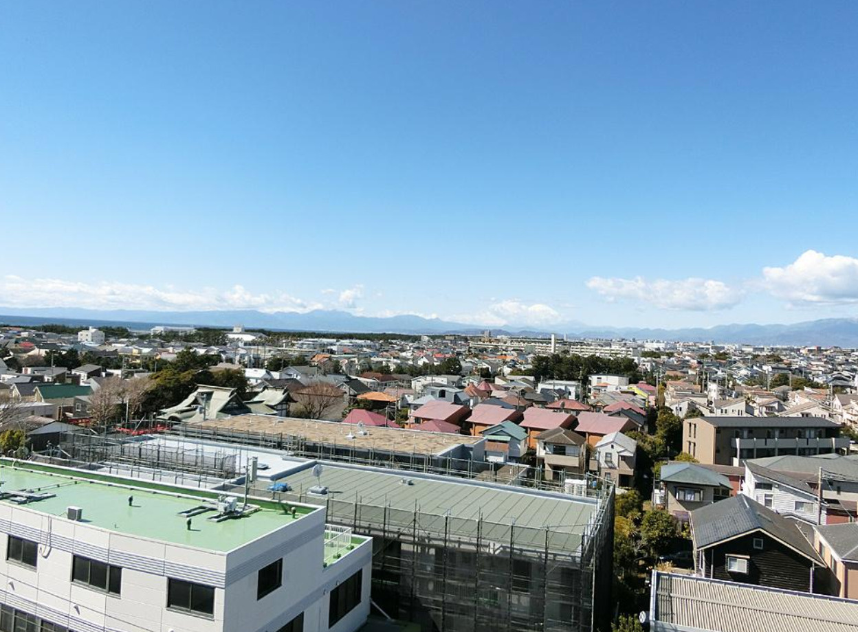 【最上階8階・角部屋】屋上テラス付き！相模湾・富士山を望むリ...の画像