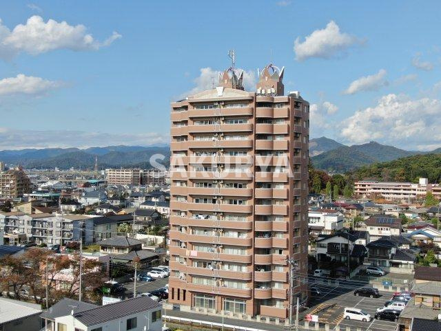 70平米の2LDK、家賃6.1万円。八幡町2丁目のゆとりある...の画像