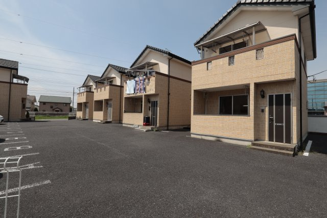 67平米の2LDK、独立洗面と追い焚き。足利市八椚町で暮らし...の画像